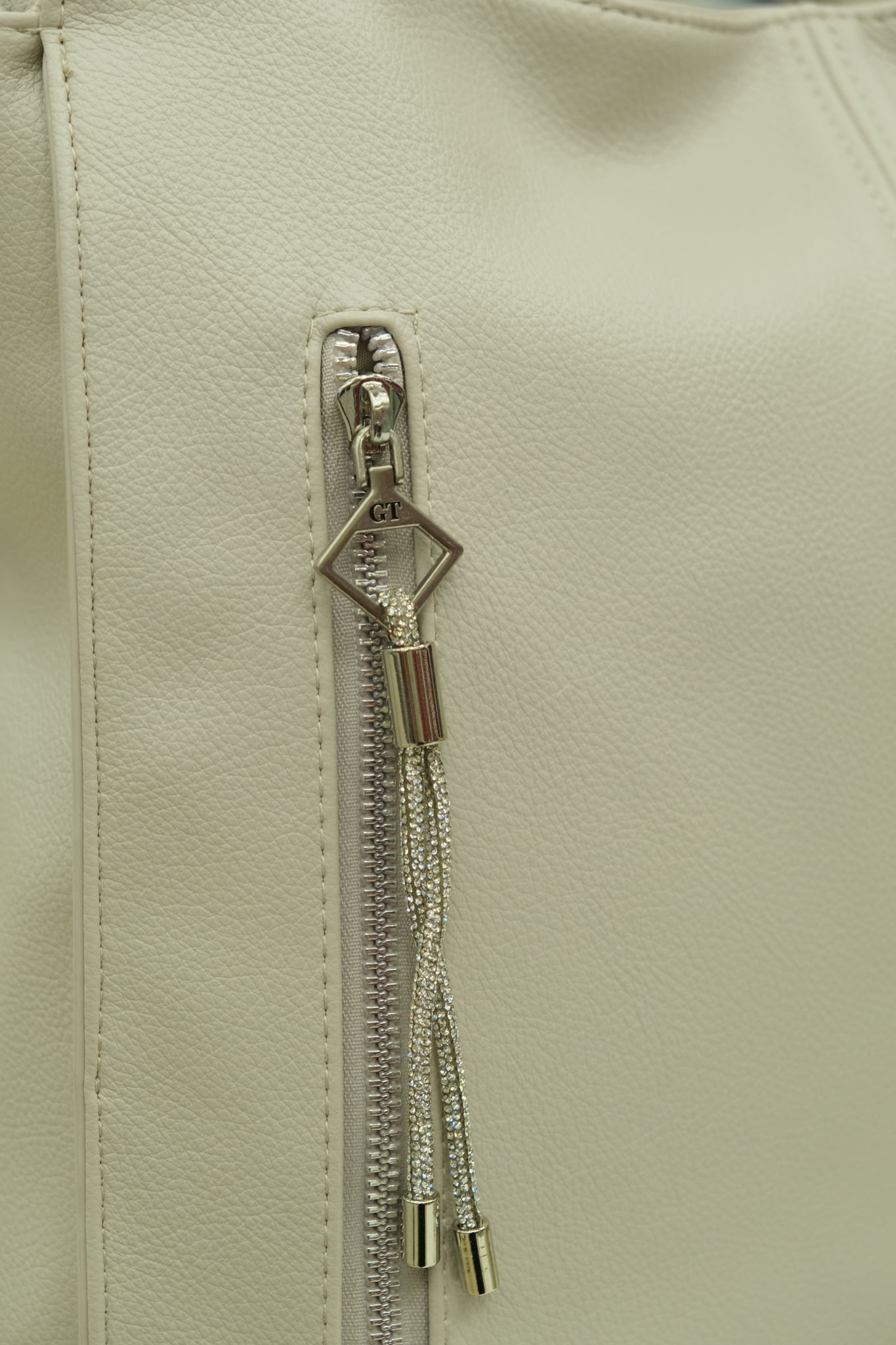 Gilda Tohetti rankinė