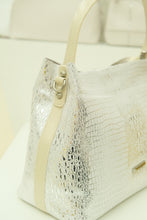 Įkelti vaizdą į galerijos rodinį, Rankinė Gilda Tohetti
