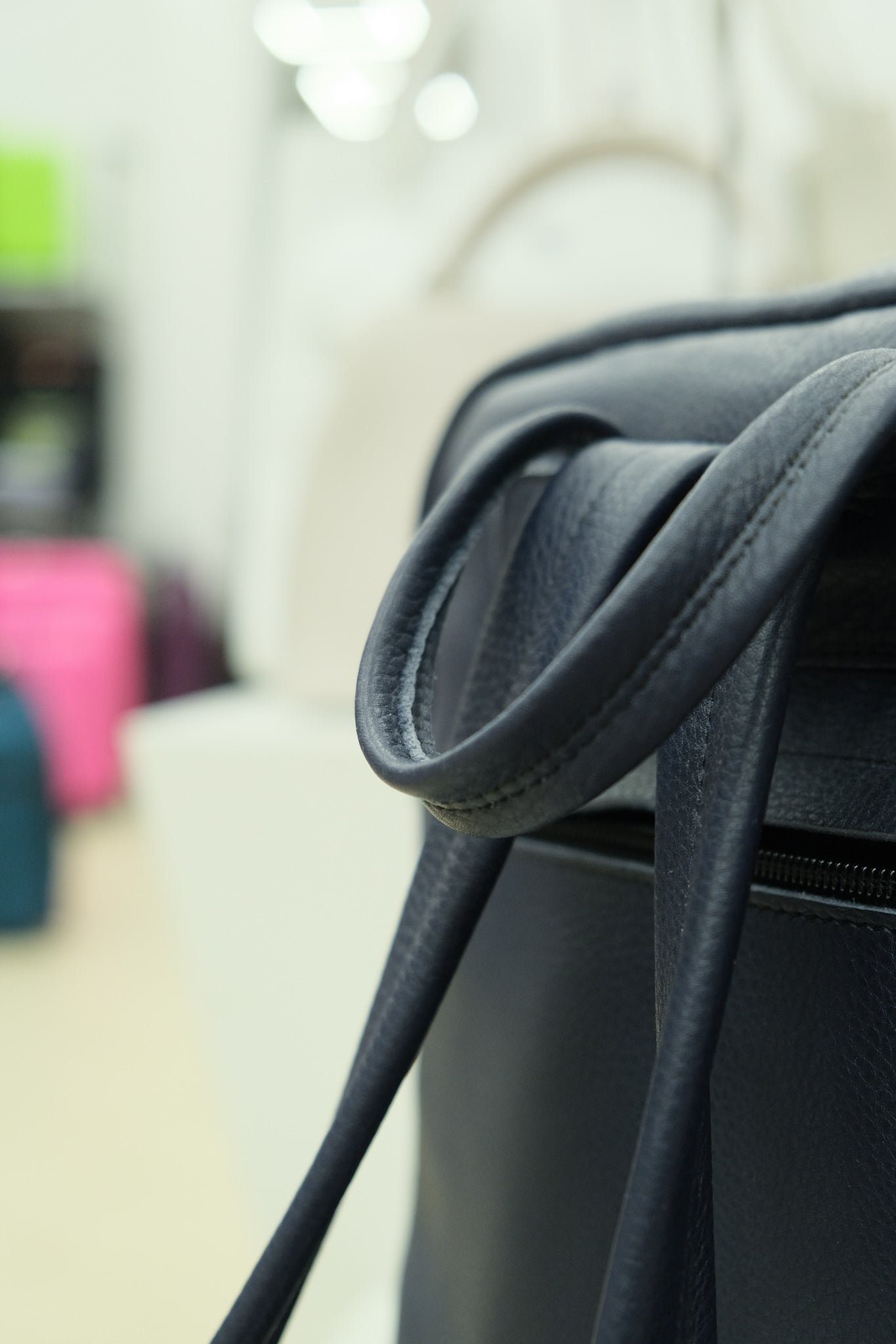 Lietuvių gamybos natūralios odos kuprinė